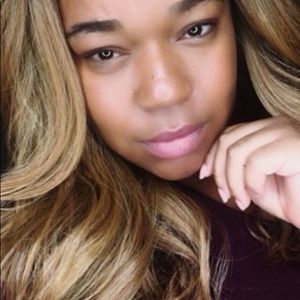 Meet your Posher, Surinity